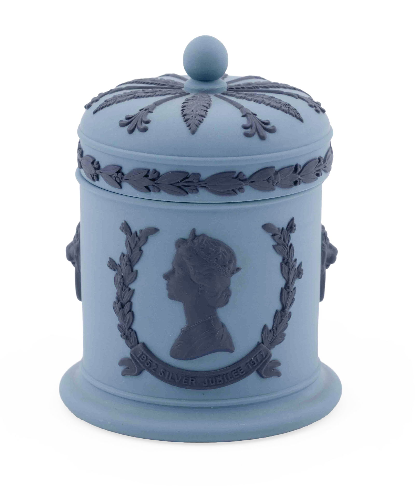 Lidded Commemorative Wedgwood Jasperware Jar in Blue: A beautifully decorated lidded jar from the Wedgwood Jasperware collection. Marked on the underside with "To commemorate the Silver Jubilee of Her Majesty Queen Elizabeth II, 1952-1977, Limited E