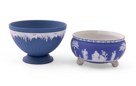 Pair of Wedgwood Jasperware Bowls in Royal blue