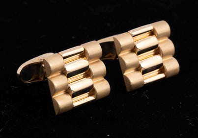 Pair of Mens 14kt Gold Cufflinks
