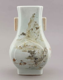 Chinese Famille Rose Qianjiang Hu Vase