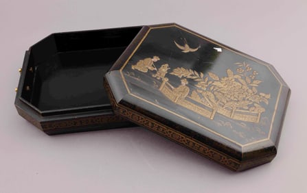 Chinese Octagonal Gilt and Black Lacquer Box
