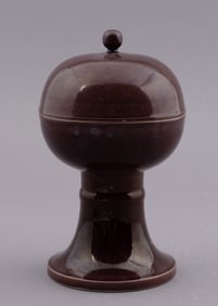 Chinese Porcelain Footed Bowl with Cover