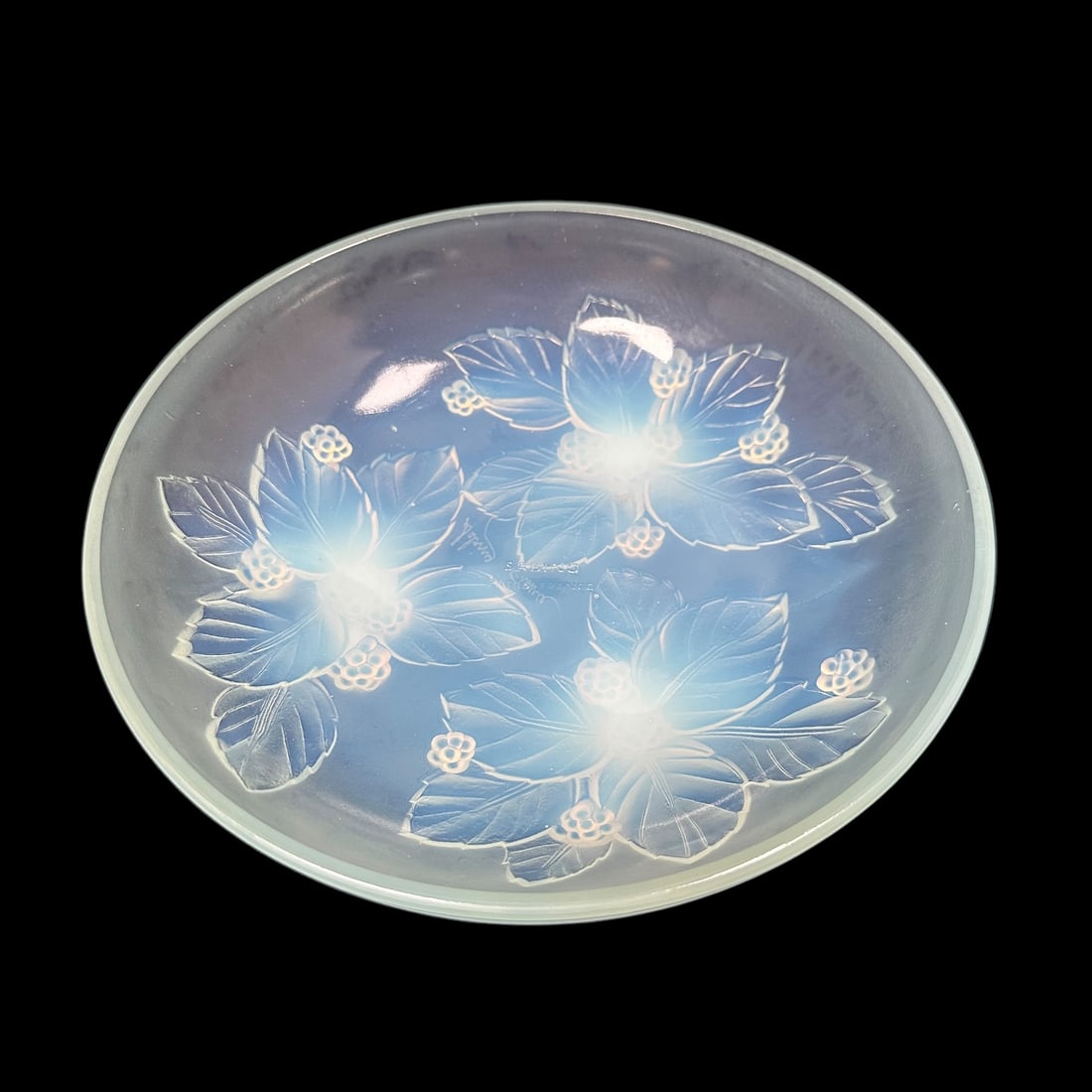 Sabino Opalescent Floral Bowl