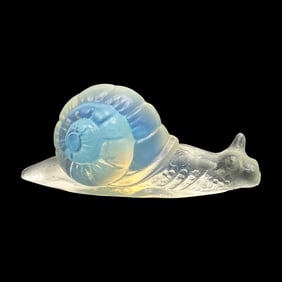 Sabino Snail in Opalescent Glass