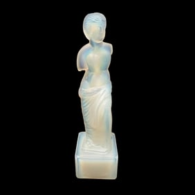 Sabino Opalescent Glass Venus de Milo Figurine