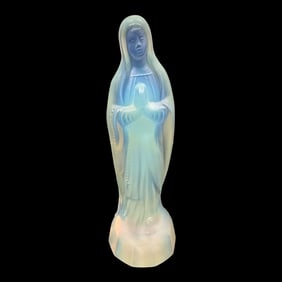 Sabino Opalescent Nun Glass Figurine
