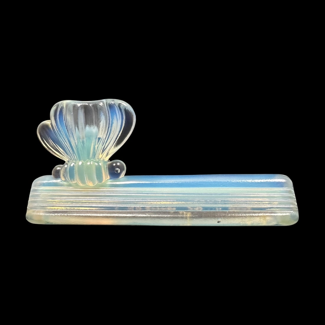 Sabino Art Glass Butterfly: A small art glass butterfly in opalescent glass by Sabino. Measuring H 2 x W 4 x D 2 inches. Signed in script, Sabino Paris. Mint condition.