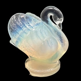 Sabino Opalescent Swan Figurine