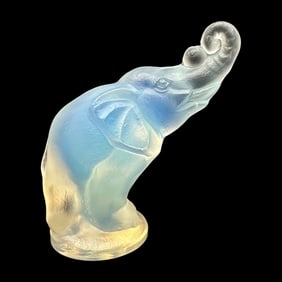 Sabino Art Glass Miniature Elephant