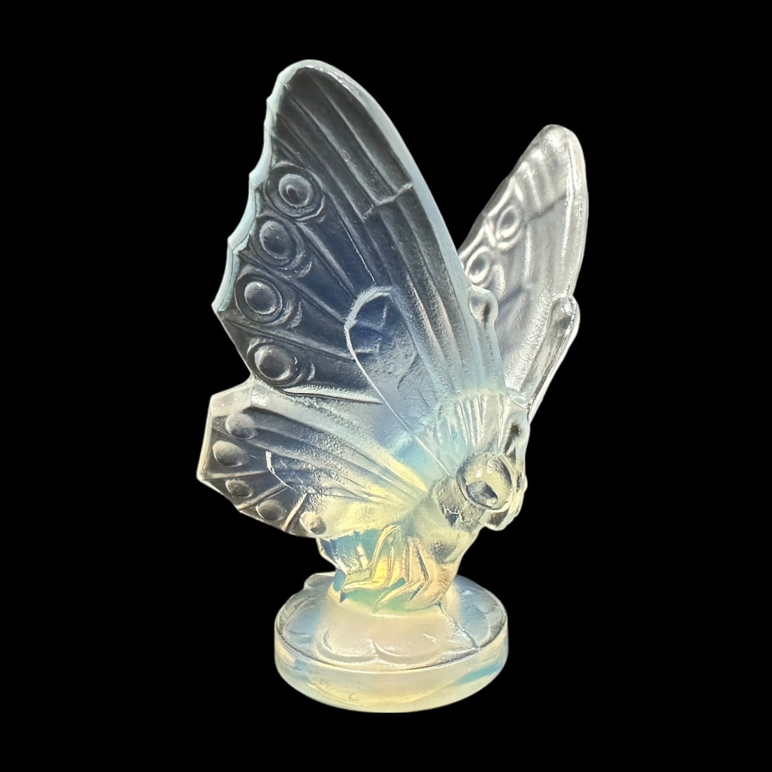 Sabino Glass Butterfly: A wonderful opalescent butterfly in opalescent glass by Sabino. Measuring H 3 x W 3 x D 3 inches. With original red and gold foil label. Mint condition.