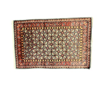 Traditional Caucasian Shrivan Rug