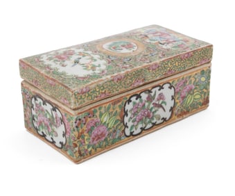 Familie Rose Medallion Divided Porcelain Box