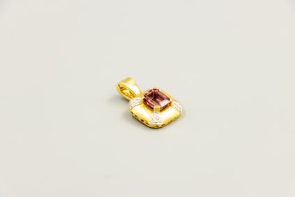 Ladies Vintage 14K Yellow Gold Pink Tourmaline and Diamond Pendant