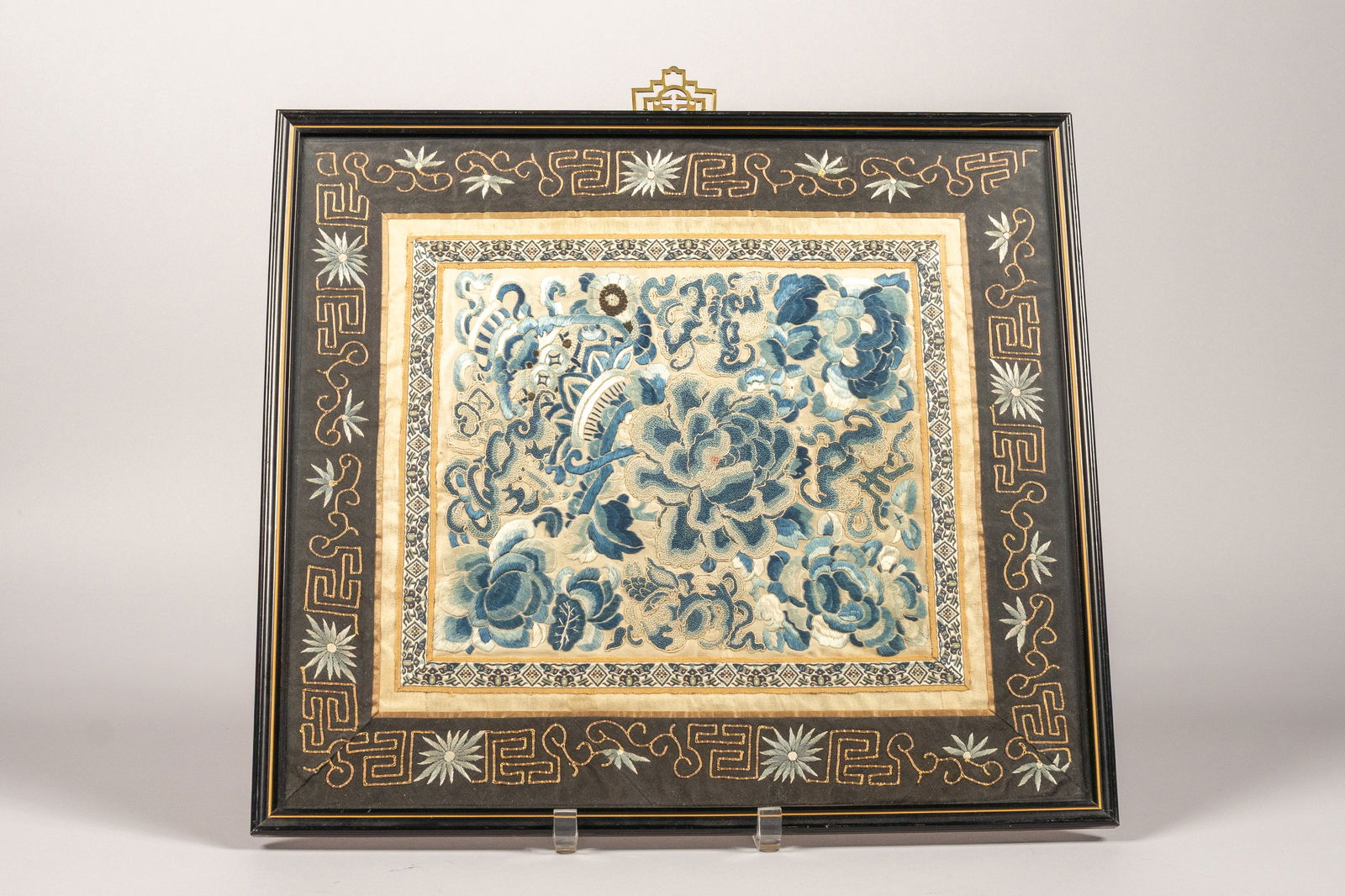 20th Century Chinese Embroidery Framed, Thread (1 of 5)