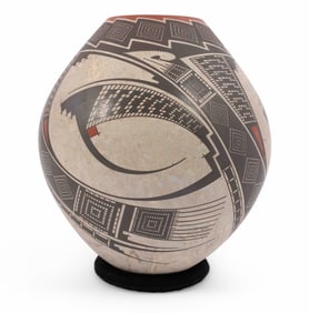 Noe Quezada Olla Marbleized Pottery Jar