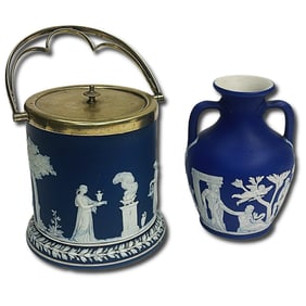 Pair of Neoclassical Wedgwood Jasperware in Blue