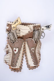 1950’s Hubley Texan Jr Cap Guns And Original Double Holster Jeweled Belt