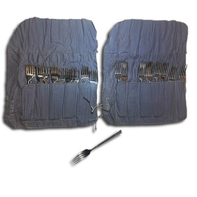 65 Piece Oneida Flatware Service