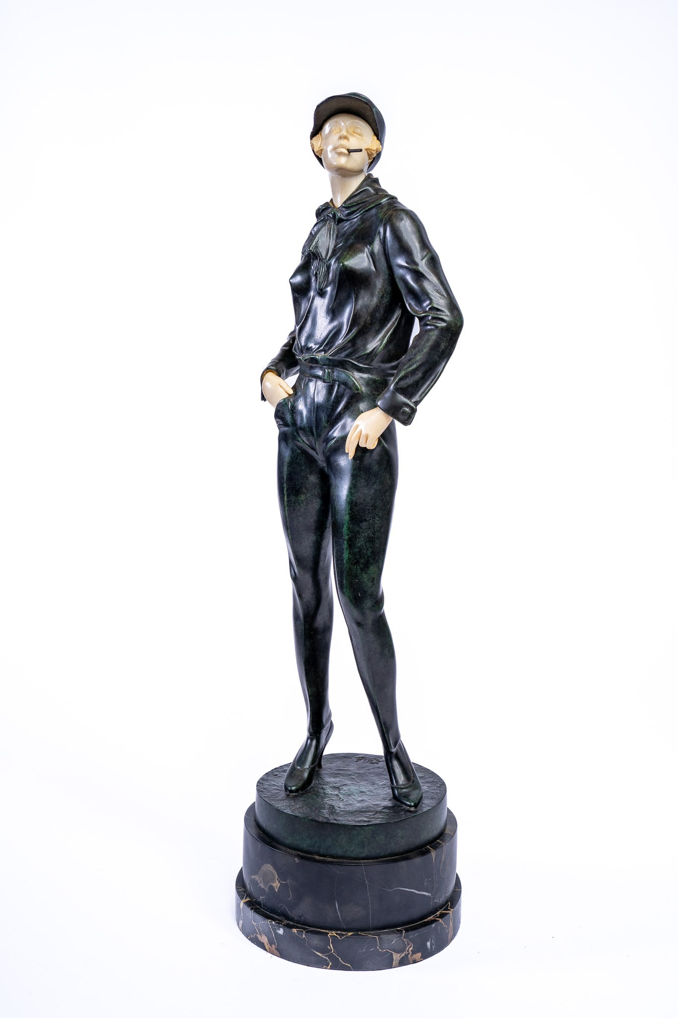Bruno Zach (Austria 1891-1935) Bronze Art Deco Sculpture Cigarette Girl (1 of 4)