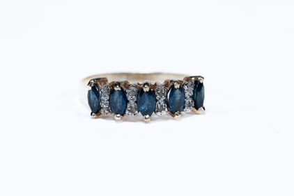 Ladies Vintage Sapphire and Diamond Ring