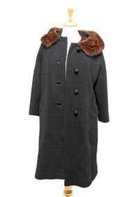 Ladies Vintage Black Coat with Brown Mink Fur Collar