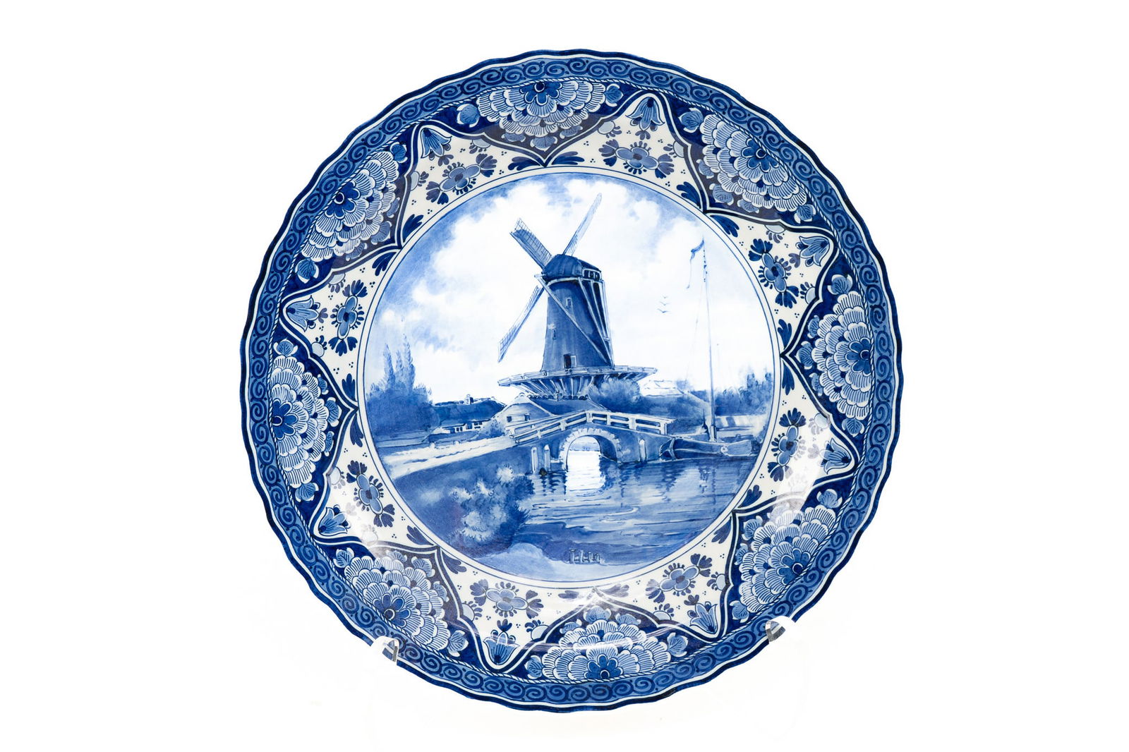 Large Zenith Gouda Delft Plate (1 of 2)