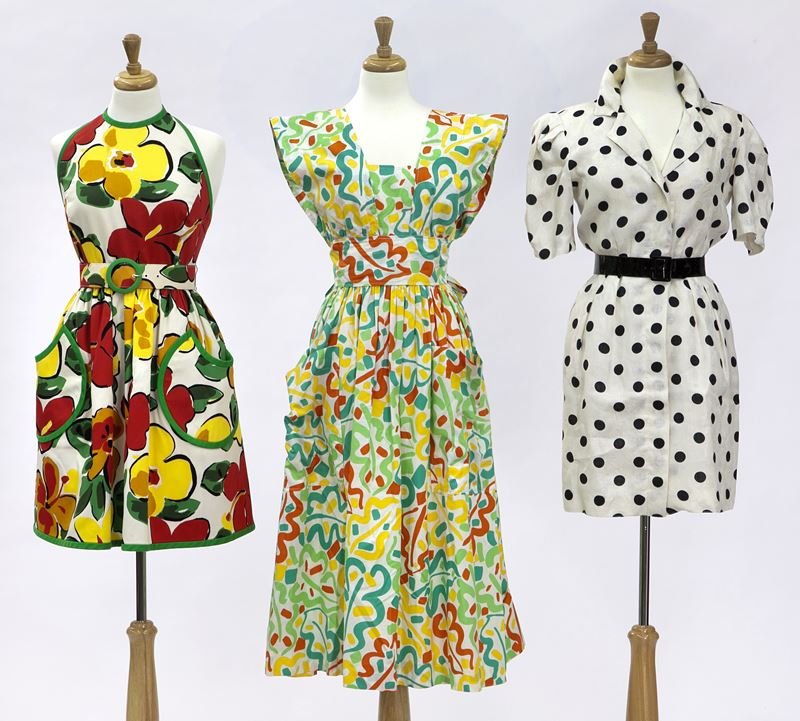 (3) Vintage designer day dresses inclu.:: (3) Vintage designer day dresses inclu.: (1) Guy Laroche printed cotton sundress with apron top, size 36; (1) Bill Blass printed cotton pique sundress with belt, size 10; (1) Oscar de la Renta polka d