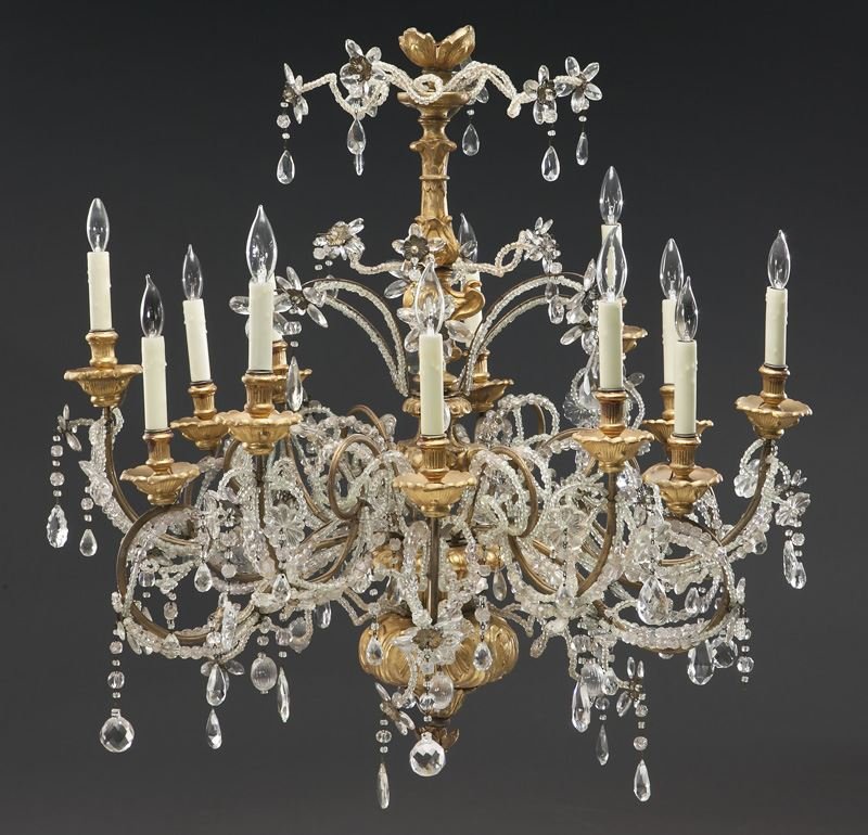 Italian Neoclassical style 12-light chandelier (1 of 7)