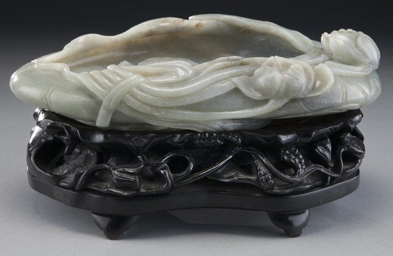 Large Chinese carved jade wash basin, (1 of 7)