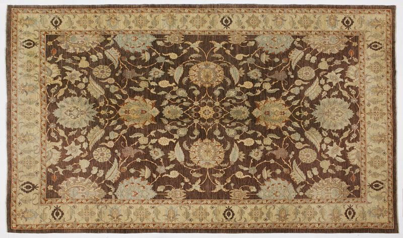 Persian Mahal handmade Oriental style carpet. (1 of 6)