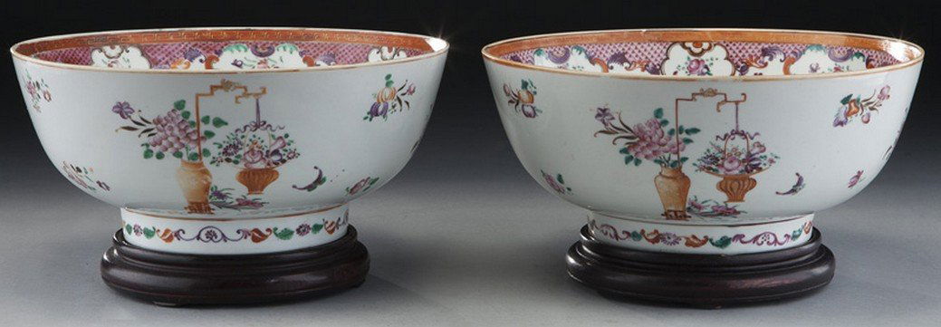 Pr. Chinese export porcelain bowls (1 of 8)