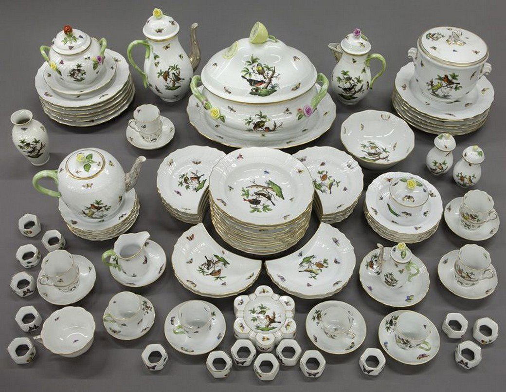 98 Pcs. Herend Rothschild Bird dinner service (1 of 8)