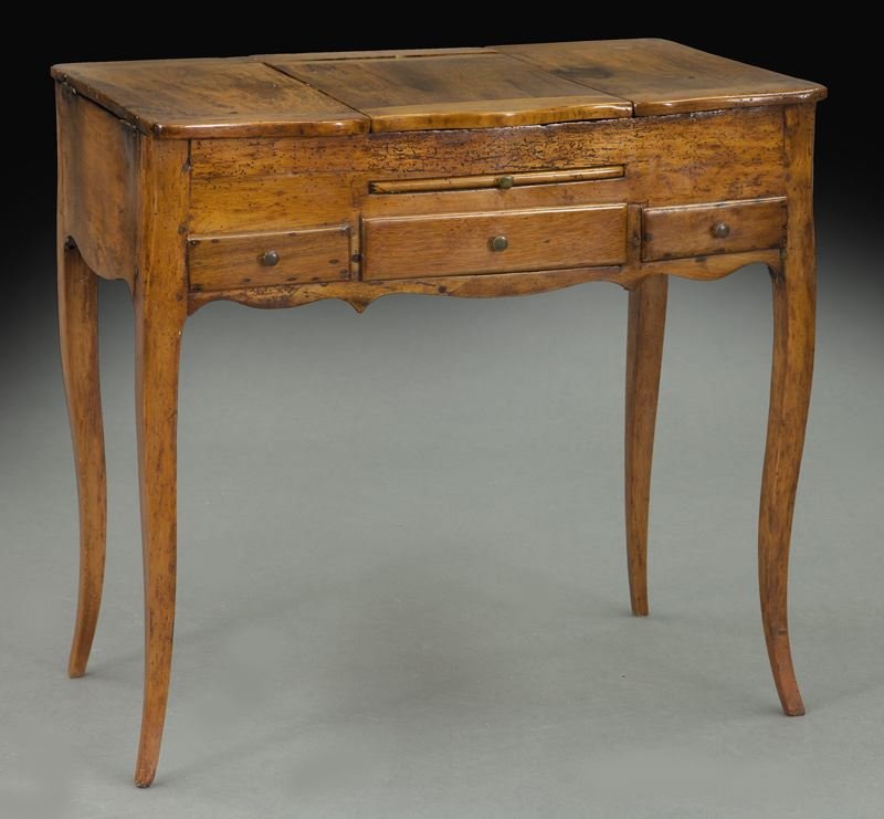 French 18th C. fruitwood ladies dressing table (1 of 10)