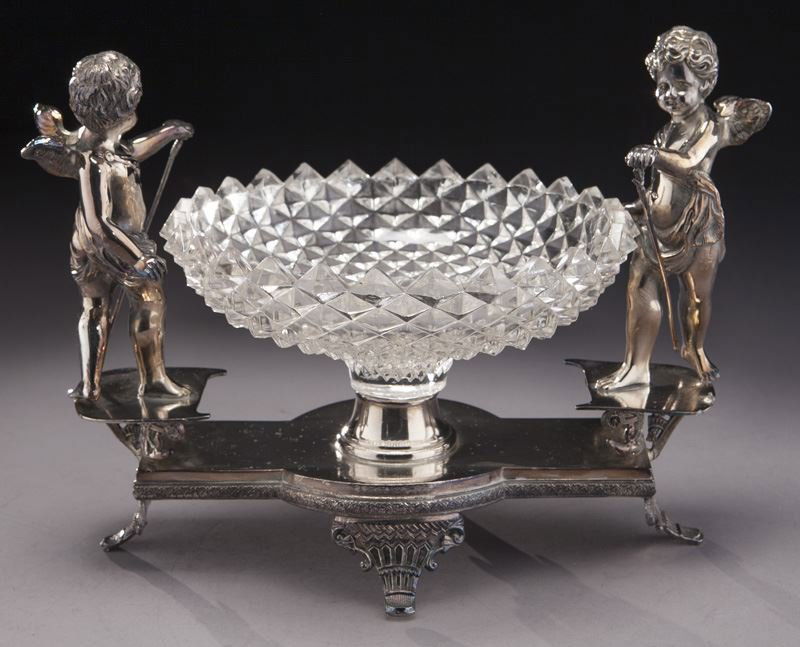Wilcox quadruple silver plate figural centerpiece (1 of 7)