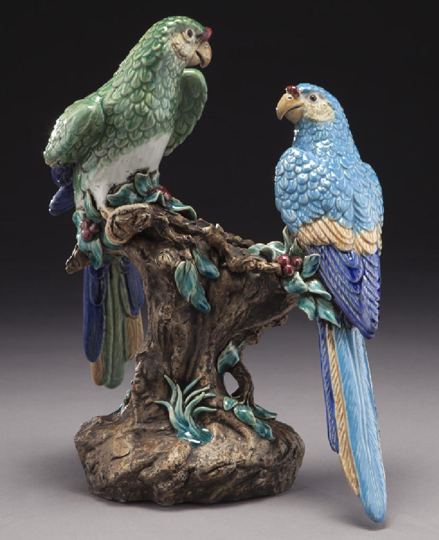 French majolica sculpture depicting two parrots (1 of 6)