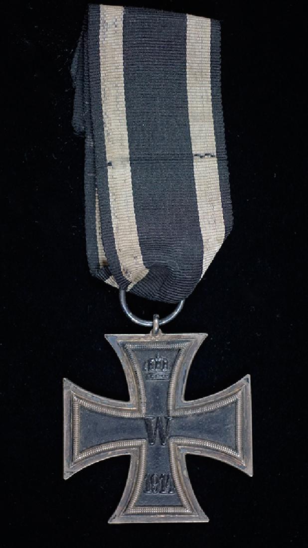 WWI German 1914 Iron Cross 2nd Class: German 1914 Iron Cross Service Medal on its original issued ribbon; uncleaned -excellent condition.