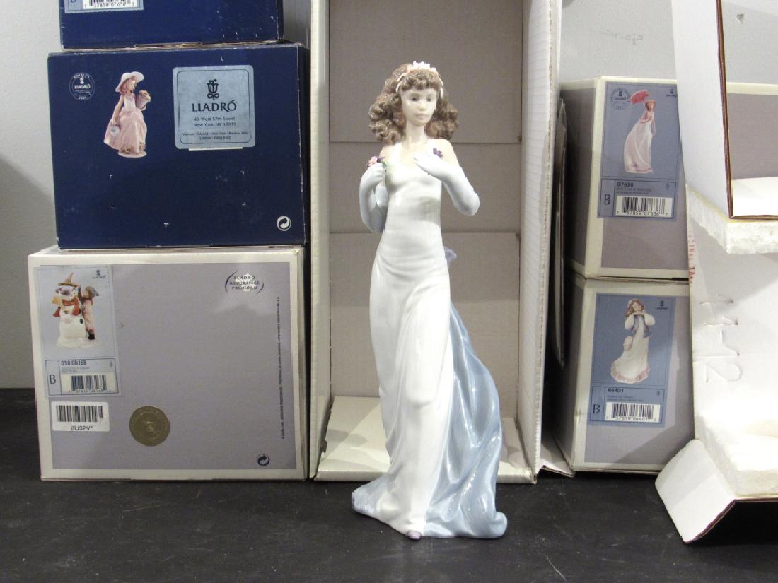 6 Lladro Porcelain Figures: Medium size. All in excellent condition, like new, in original boxes and packing. "Anticipation", "Afternoon Promenade", "Dreams of a Summer Past", "Pocket full of Wishes", "Talk to Me" and Unknown.