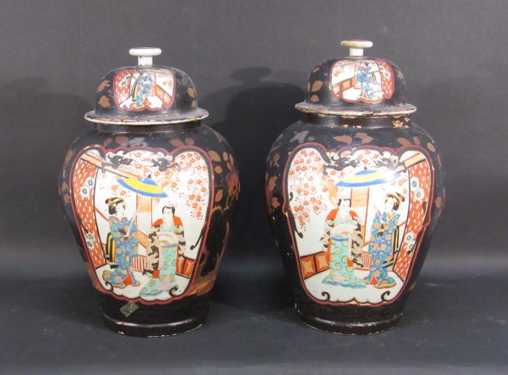 Pair Large Chinese Covered Ginger Jars (1 of 12)