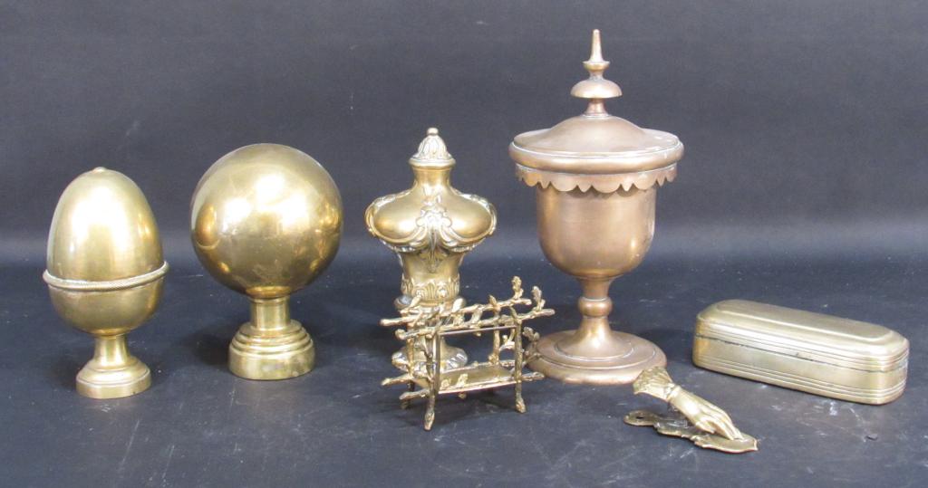 Seven Decorative Antiques and Vintage Articles (1 of 4)