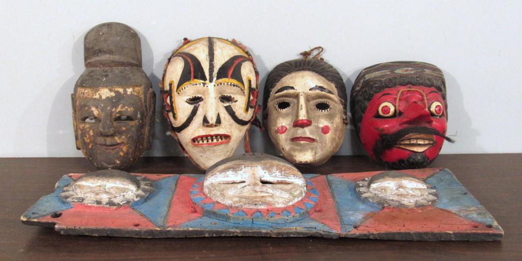 4 Vintage Carved Masks and a Mask Plaque (1 of 5)