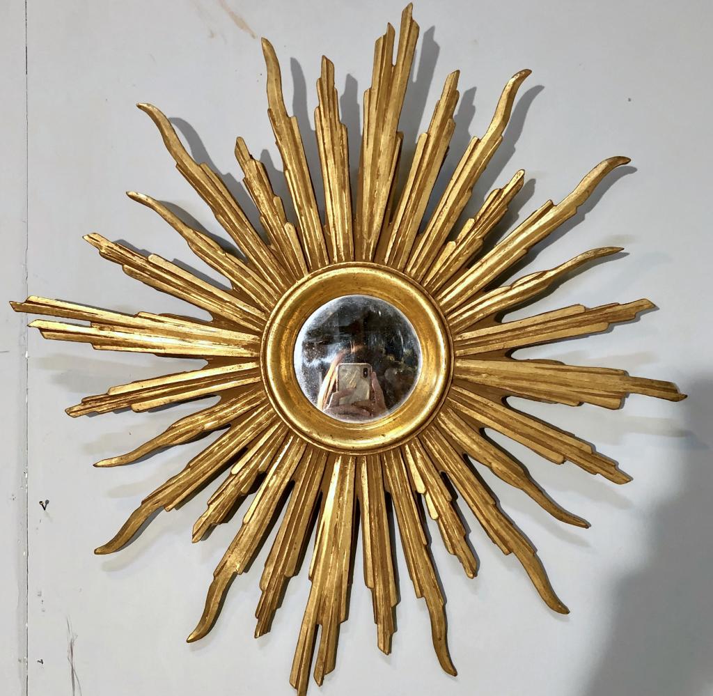Italian Gilt Carved Wood Sunburst Mirror: Good to very good condition. 28" dia. (From a Watertown CT Estate)