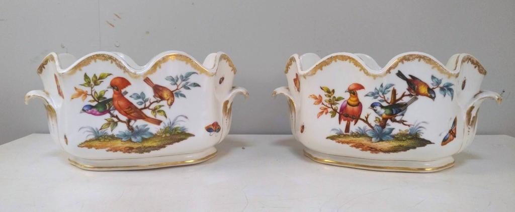 Pair Continental Porcelain Cache Pots (1 of 7)