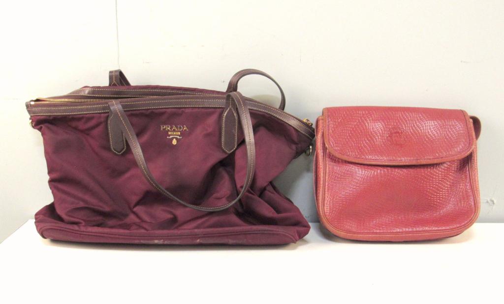2 Ladies Handbags - Prada and Fendi (1 of 7)