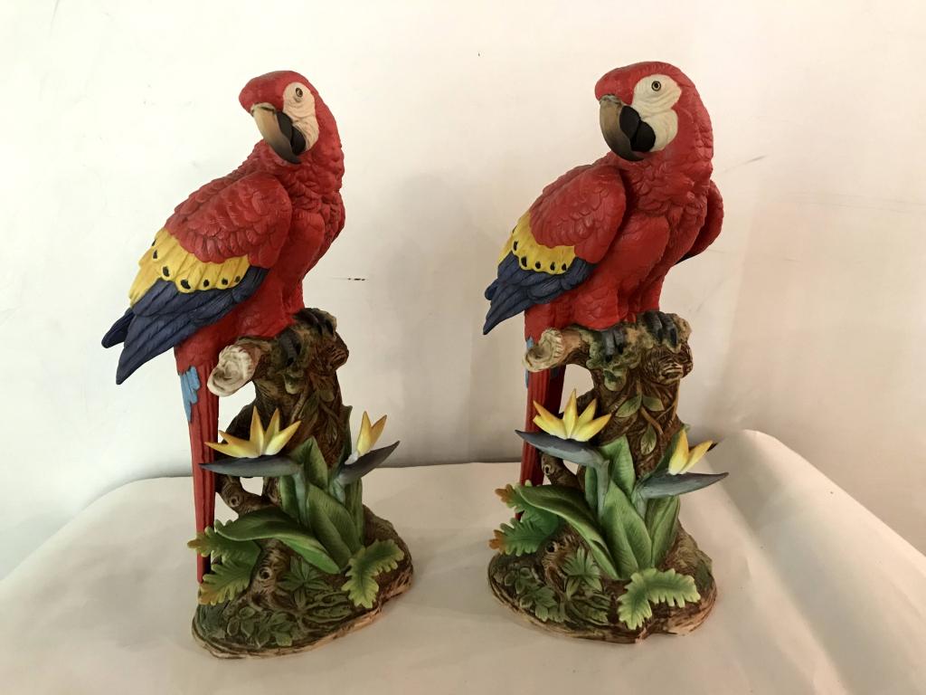 Pair of Bird Figurine Signed Andrea of Scarlet Macaw (1 of 10)
