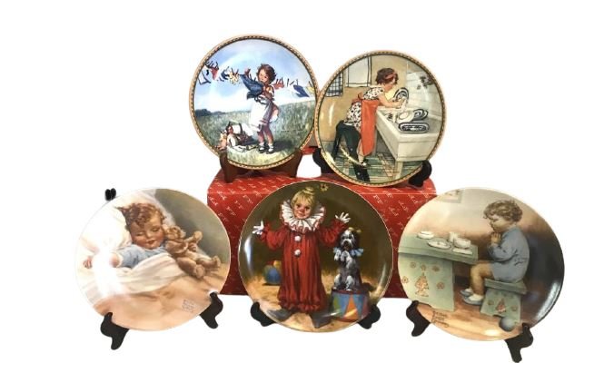 5 Assorted Decorative Plates (1 of 16)