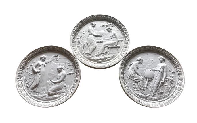 3 Plaster Medallions (1 of 14)