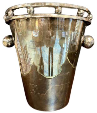 Larry Laslo Ice Bucket: Wear consistent with age. Minor fading. Measures: 10" x 9" dia ( 425-30)