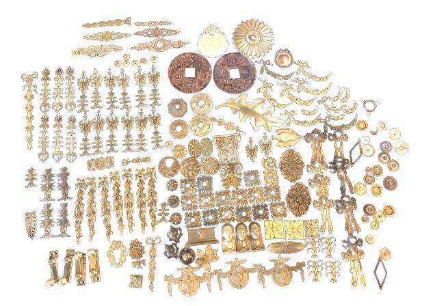 Antique Assorted Collection of Brass & Gilt Decals (1 of 18)