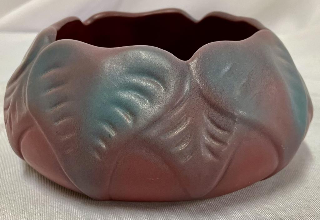 Van Briggle Two Tone Art Pottery Bowl (1 of 8)