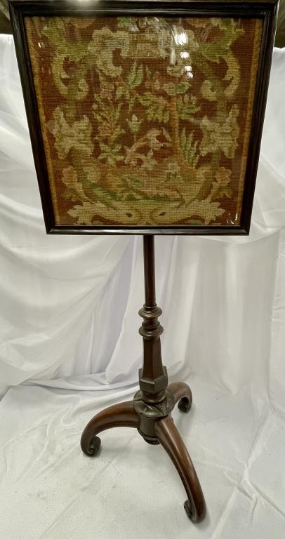 19c Mahogany Adjustable Firescreen (1 of 10)